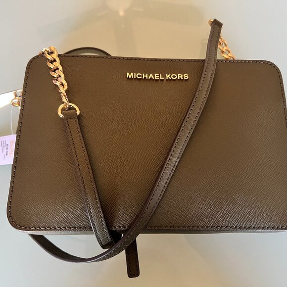 Michael Kors Jet Set Crossbody Camera Bag sz Large in "Duffle" Olive Green color - Picture 14 of 16